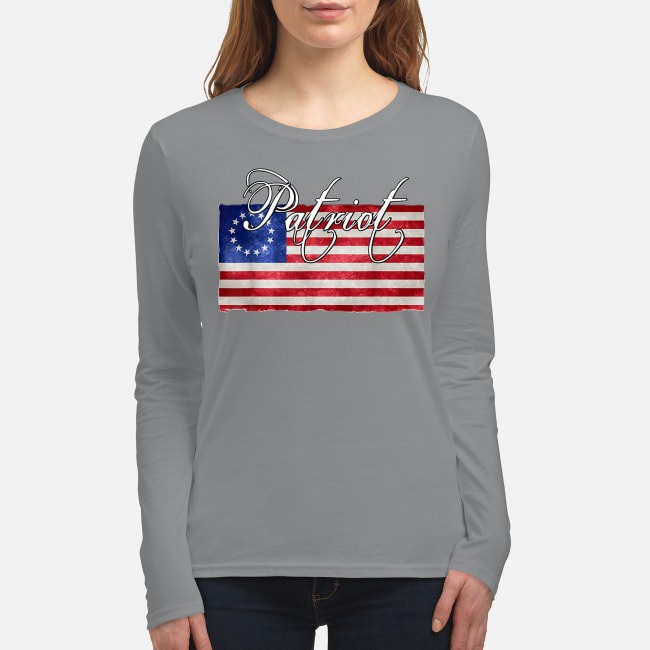 American betsy ross flag Patriot women's long sleeved shirt