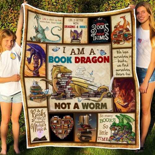 I am a book dragon not a worm quilt 5