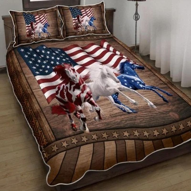 Horse running American bedding set