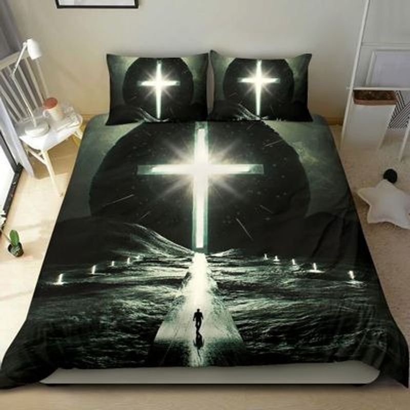 Way to cross light with person bedding set