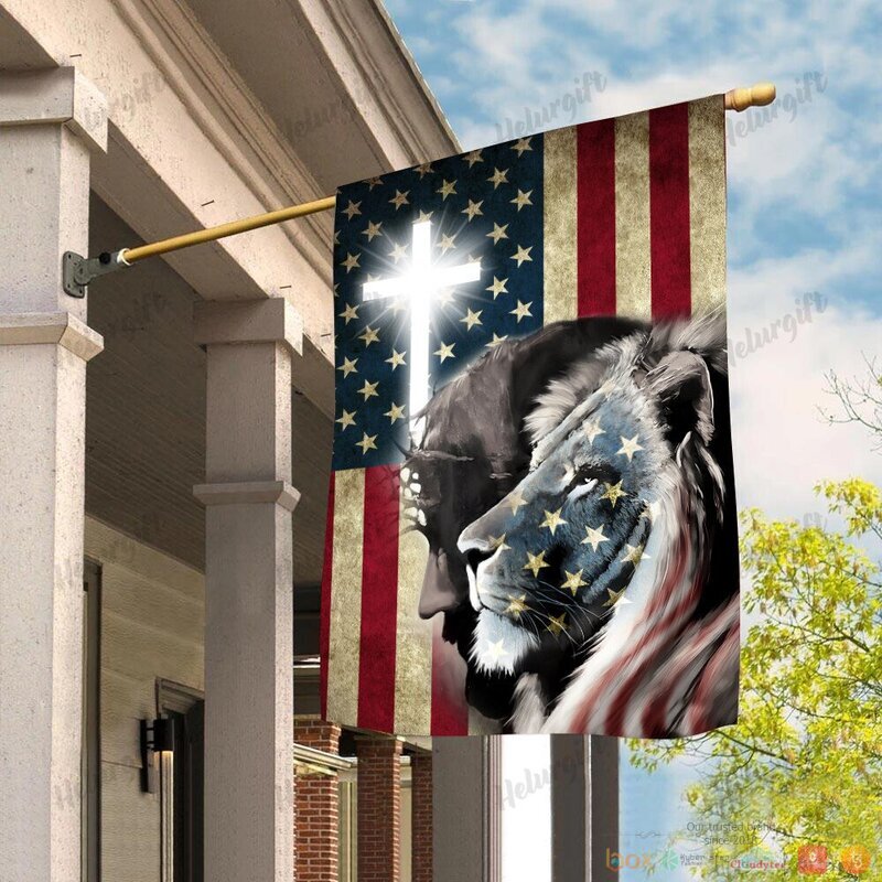 God_Lion_American_Flag