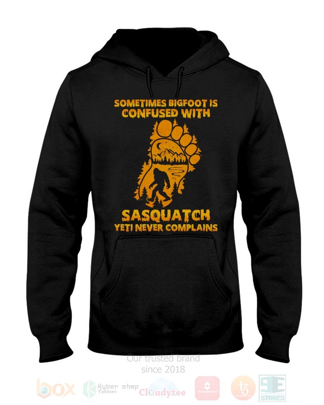 Sometimes_Bigfoot_It_Confused_With_Hoodie_Shirt