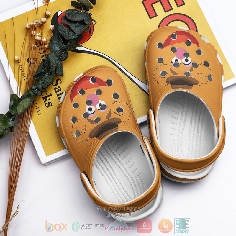 Fozzy_Bear_Crocs_Crocband_Shoes_1_2_3_4
