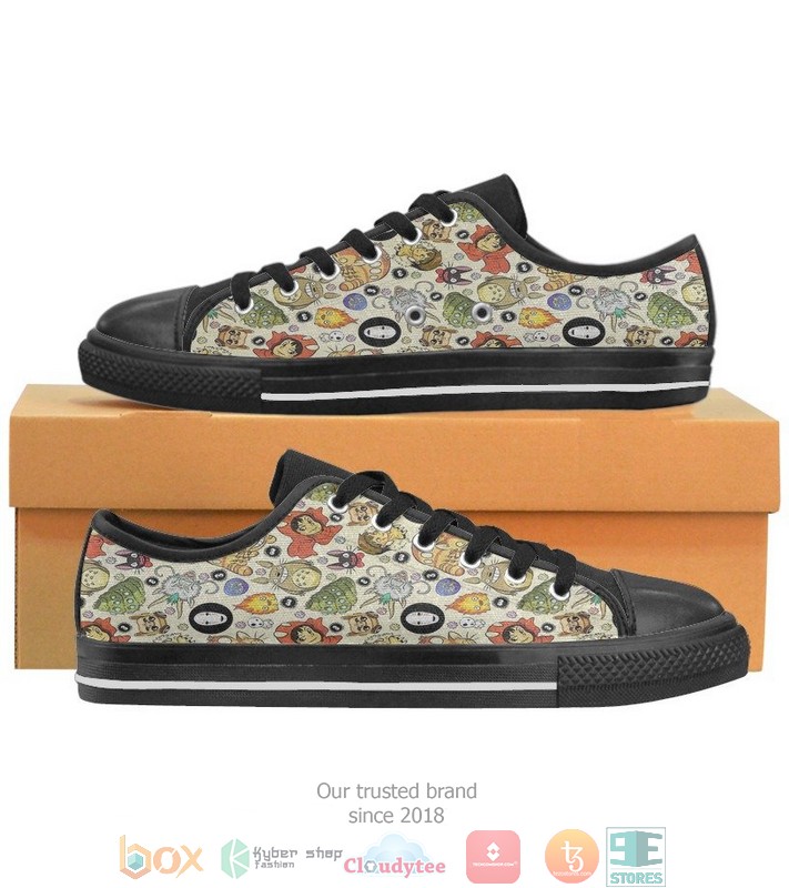 Totoro_Canvas_low_Top_Shoes_1