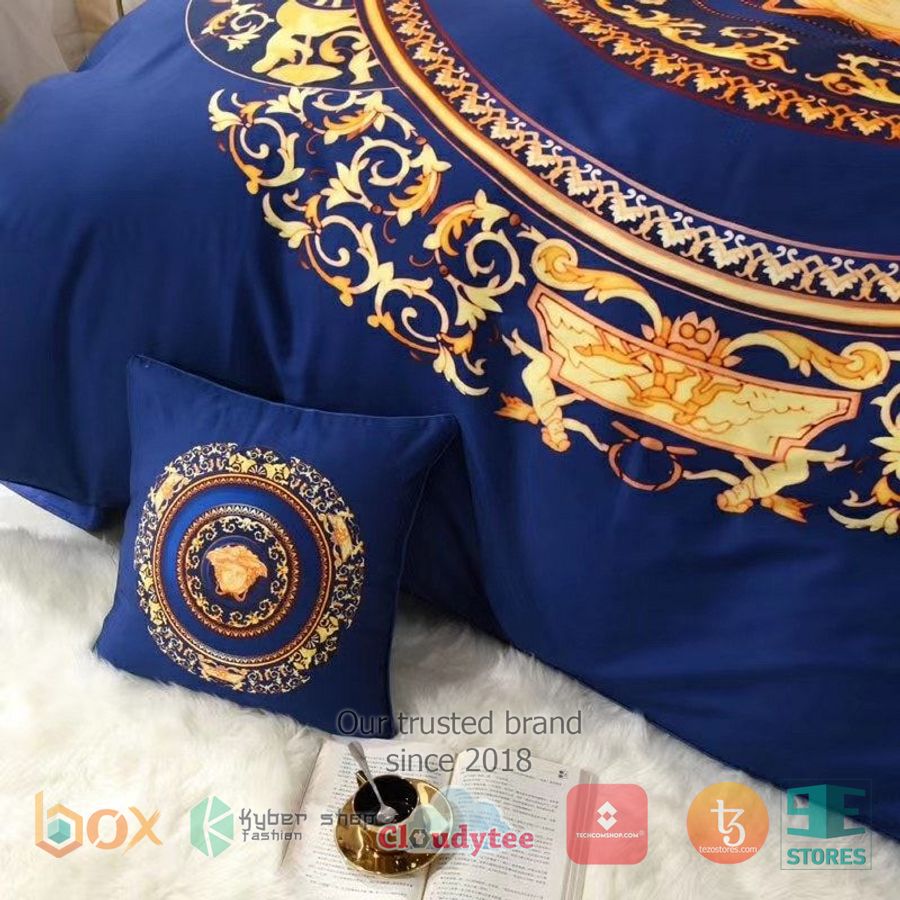 Versace Pattern Blue Bedding Set 1